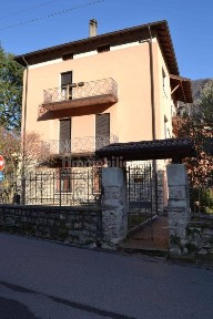 Villa unifamiliare via Armando Diaz, Centro, Gardone Val Trompia