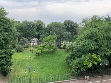 Trilocale via Agostino Bertani 6, Arco della Pace, Milano