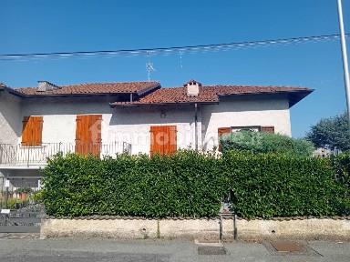 Villa unifamiliare via 4 Novembre 10, Centro, Castel Mella