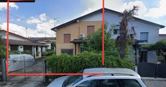 Villa all'asta traversa Ottava, Brescia
