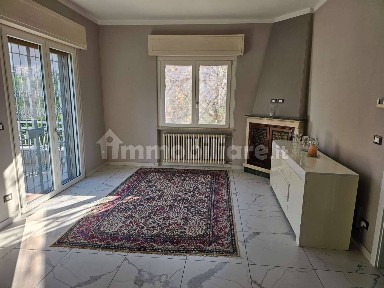 Villa unifamiliare via Bogliaco, Desenzano Centro, Desenzano del Garda