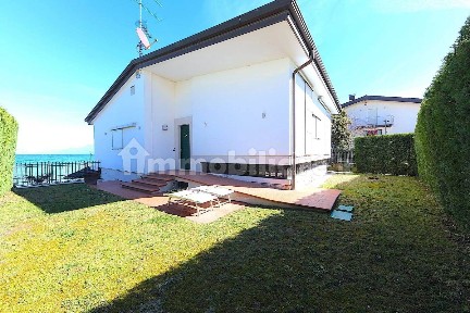 Desenzano del Garda, Via Lario, 25