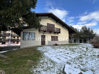 Villa unifamiliare via Cesare Cantù 41, San Pietro, Corteno Golgi