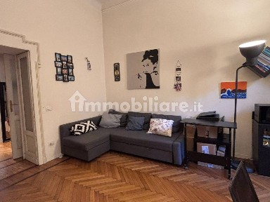 Bilocale via Plinio 7, Buenos Aires, Milano