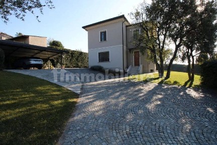 Villa unifamiliare via Crocefisso, 1, Villa Pedergnano, Erbusco