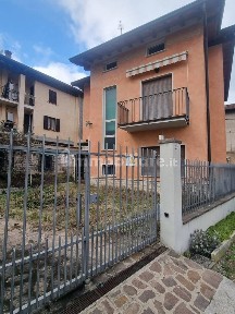 Villa Carcina, Via Giuseppe Zanardelli, 6