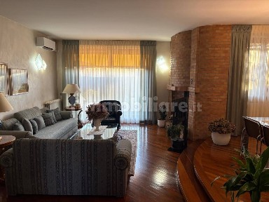 Villa bifamiliare via Giotto 1, Centro, Verolanuova