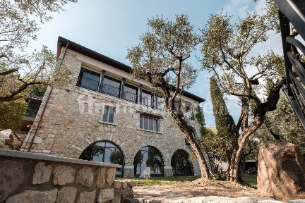 Villa unifamiliare viale del Lido, Centro, Padenghe sul Garda