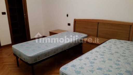 Trilocale via Marostica 31, Gambara, Milano