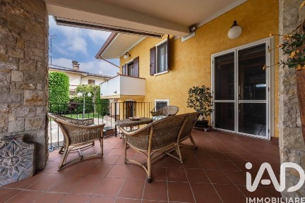 Villa unifamiliare via via Trento, Centro, Montichiari