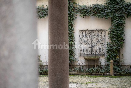 Appartamento via Amedei 11, Missori, Milano