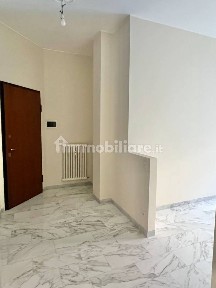 Bilocale via Agostino Bertani 8, Arco della Pace, Milano
