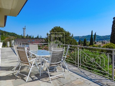 Villa unifamiliare via dei colli, Centro, Salò