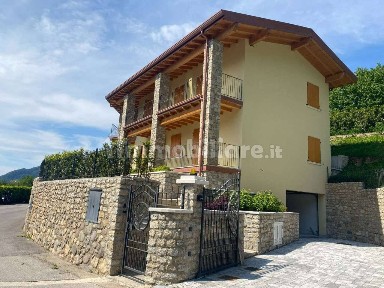 Tignale, via panoramica snc, Gardola