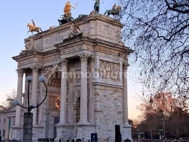 Trilocale via Massena, Sempione, Milano