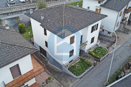 Villa unifamiliare 25040 Ceto, via Viii Marzo, Badetto, Ceto