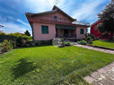 Villa unifamiliare via Dante Alighieri 5, Castelcovati