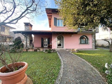 Villa unifamiliare via Massimilian Kolbe 25, Cazzago San Martino