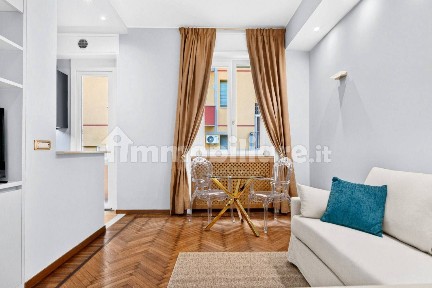 Bilocale via Carroccio, 4, Corso Genova, Milano