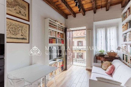 Bilocale via Pietro Custodi, Corso San Gottardo, Milano