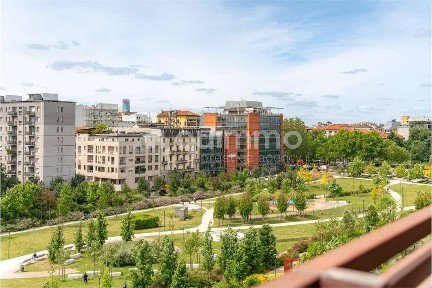 Trilocale nuovo, quinto piano, Porta Vittoria, Milano