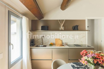 Milano, Corso San Gottardo, Viale Tibaldi, 21