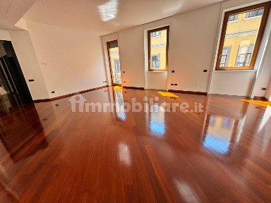 Appartamento via Sant'Orsola 10, Carrobbio, Milano