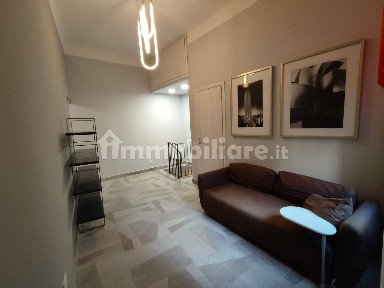 Trilocale via Franco Tosi 6, Barona, Milano