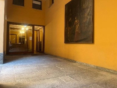 Bilocale via Amedei 6, Carrobbio, Milano