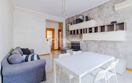 Trilocale via Arcivescovo Romilli 28, Corvetto, Milano