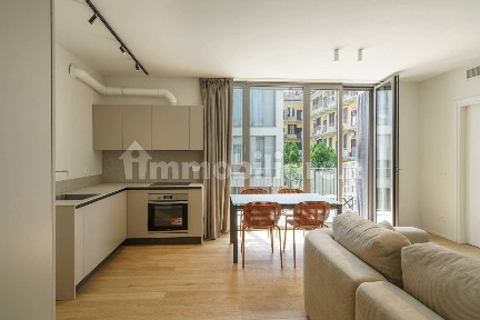 Trilocale nuovo, primo piano, Barona, Milano