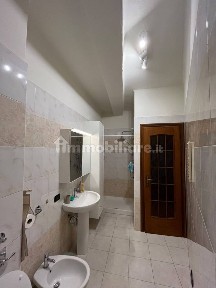 Trilocale ottimo stato, quarto piano, Turro, Milano
