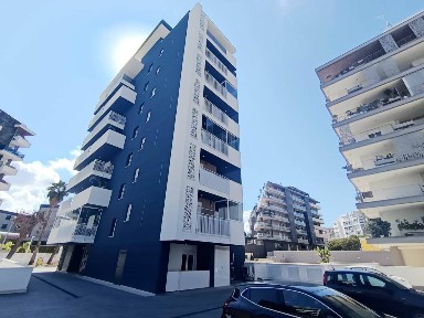 Bari, Japigia, Via Giovanni Amendola