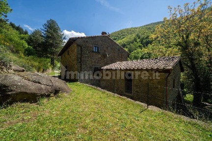 Terratetto plurifamiliare via Pio la torre, Centro, Reggello