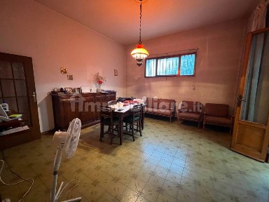 Terratetto unifamiliare via dei Confini, Capalle, La Villa, Esselunga, Campi Bisenzio