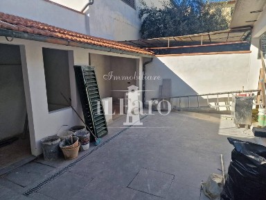 Firenze, Brozzi, Via di Brozzi, 50145