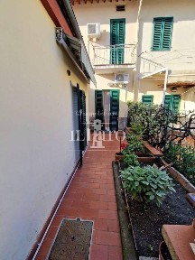 Campi Bisenzio, Via XXV Aprile, 50013