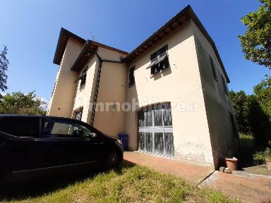 Terratetto unifamiliare 390 m², buono stato, Centro, Montespertoli