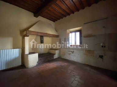 Terratetto plurifamiliare 100 m², da ristrutturare, Lastra a Signa
