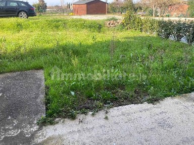 Terratetto unifamiliare 80 m², da ristrutturare, Zona Mensa, Via Toscana, Certaldo