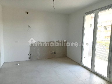 Terratetto plurifamiliare 80 m², nuova, Limite, Capraia e Limite