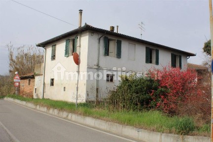 Terratetto unifamiliare 300 m², Zona Mensa, Via Toscana, Certaldo