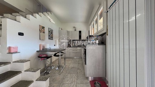Villa a schiera via Arturo Farinelli, Intra, Verbania