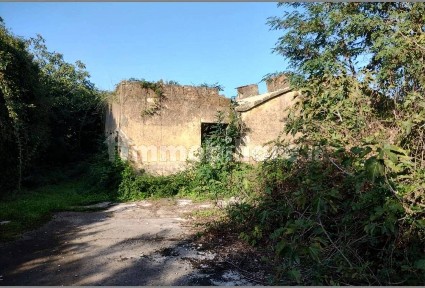 Capannone all'asta via Guglielmo Marconi, Cisterna di Latina