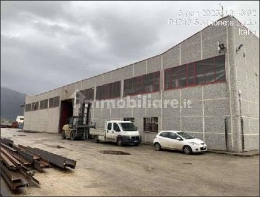 Capannone all'asta via Della Meccanica, Sermoneta