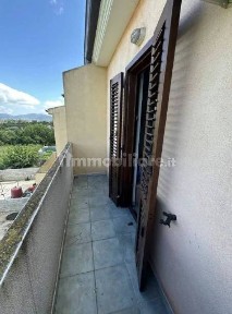 Villetta a schiera all'asta via Costantino Nivola 26, Galtellì