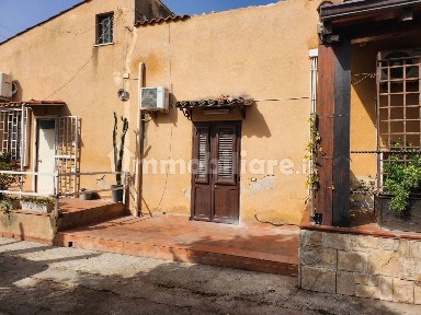 Casale via Rosario Nicoletti 20, Tommaso Natale, Palermo