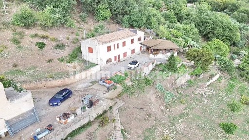 Casale via San Michele Arcangelo, Polizzi Generosa