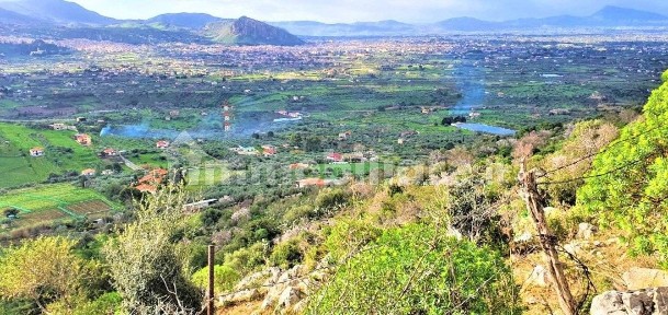Carini, Strada Provinciale, 1 Bis