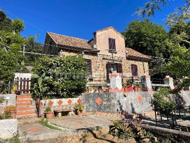 Rustico, buono stato, 102 m², Cefalù